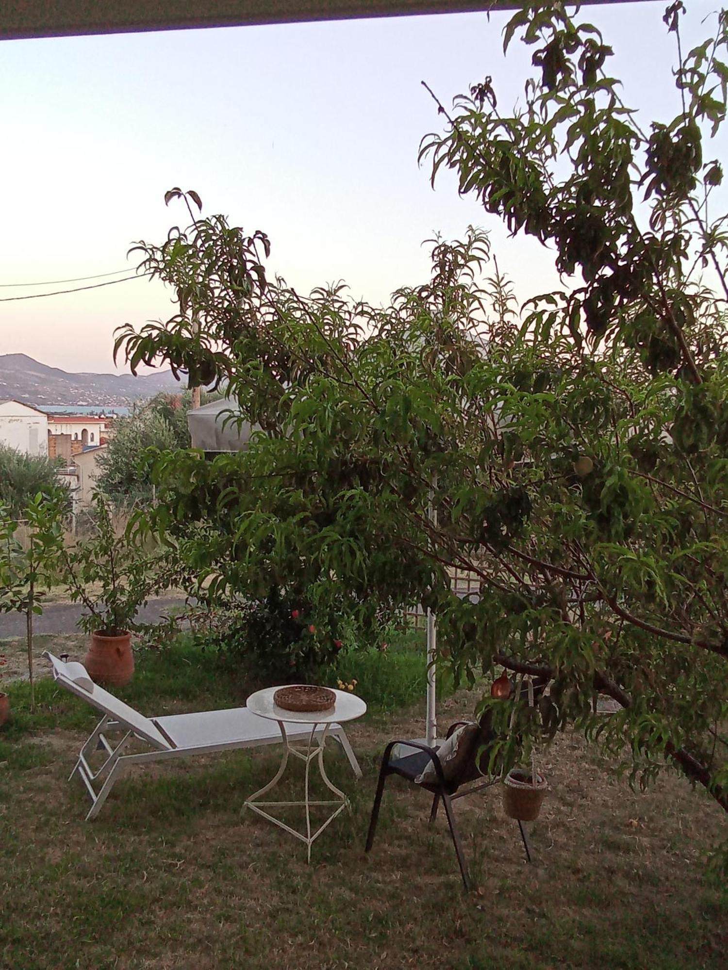 Apartament Alki'S Stories Kalamata Zewnętrze zdjęcie
